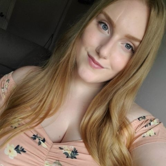 Meet your Posher, Danielle - Picture 1 of 1